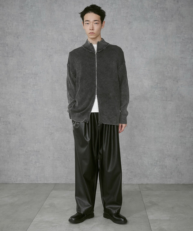 ブラック モデル：183cm L着用