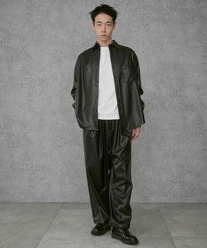 ブラック モデル：183cm L着用