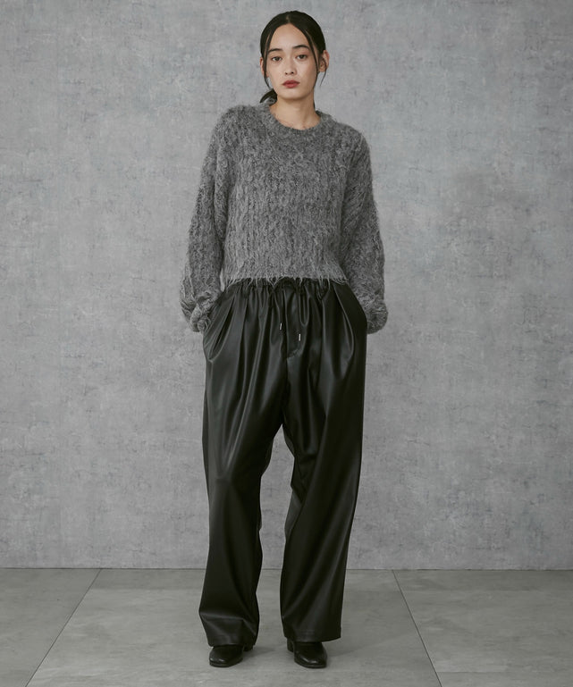 ブラック モデル：168cm M着用