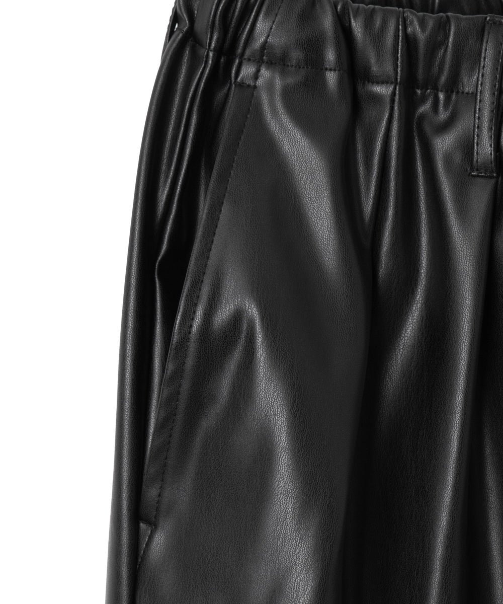 合皮イージータックパンツ