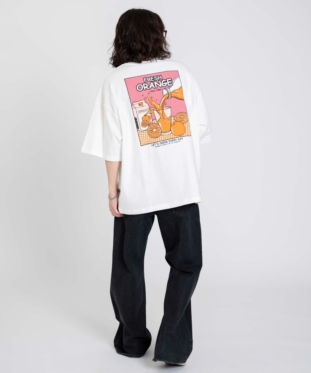 柄33 モデル：174cm L着用