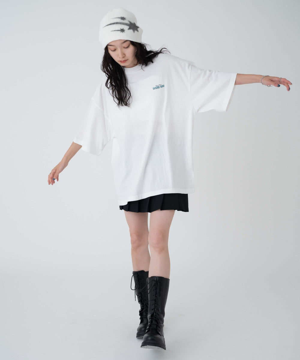 柄56 モデル：161cm M着用