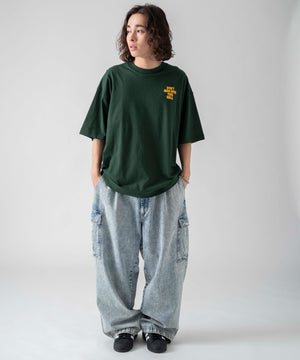 柄6 モデル:174cm L着用