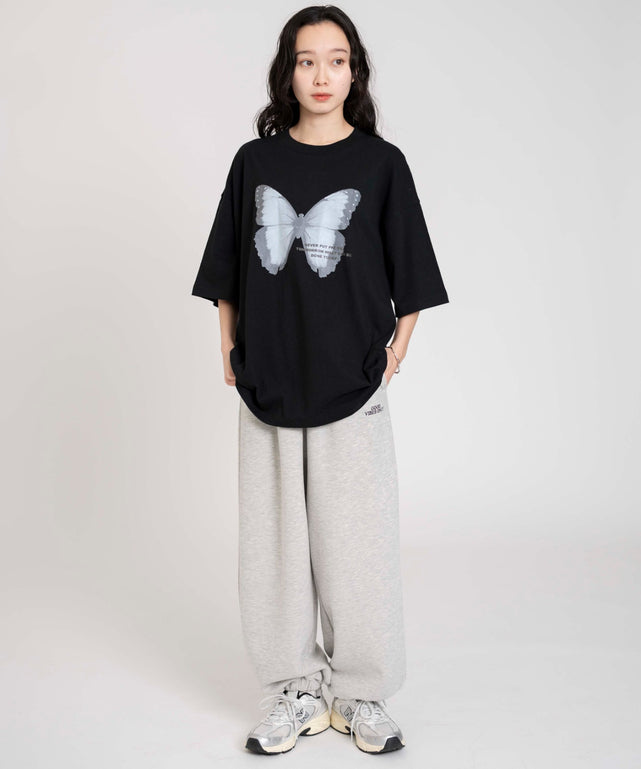 柄9 モデル:161cm M着用