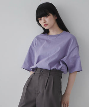 パープル モデル：165cm M着用