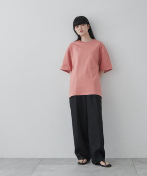 Lピンク モデル：165cm M着用