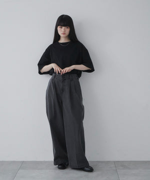 ブラック モデル：165cm M着用