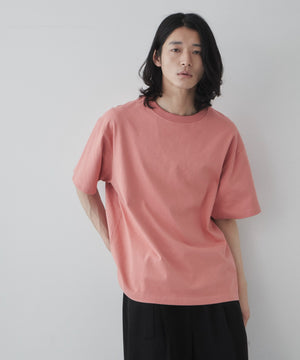 Lピンク モデル：181cm L着用