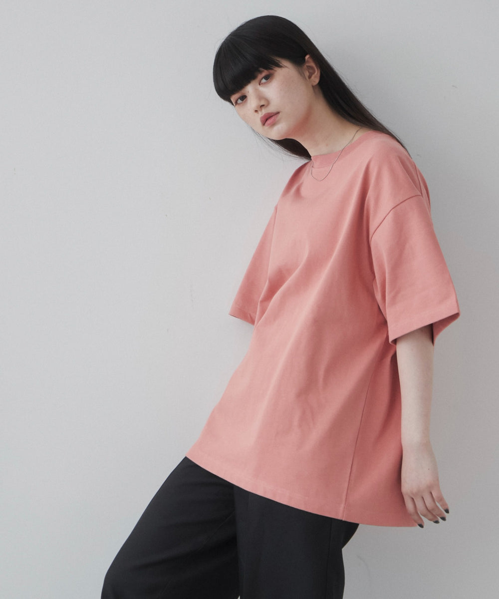 Lピンク モデル：165cm M着用