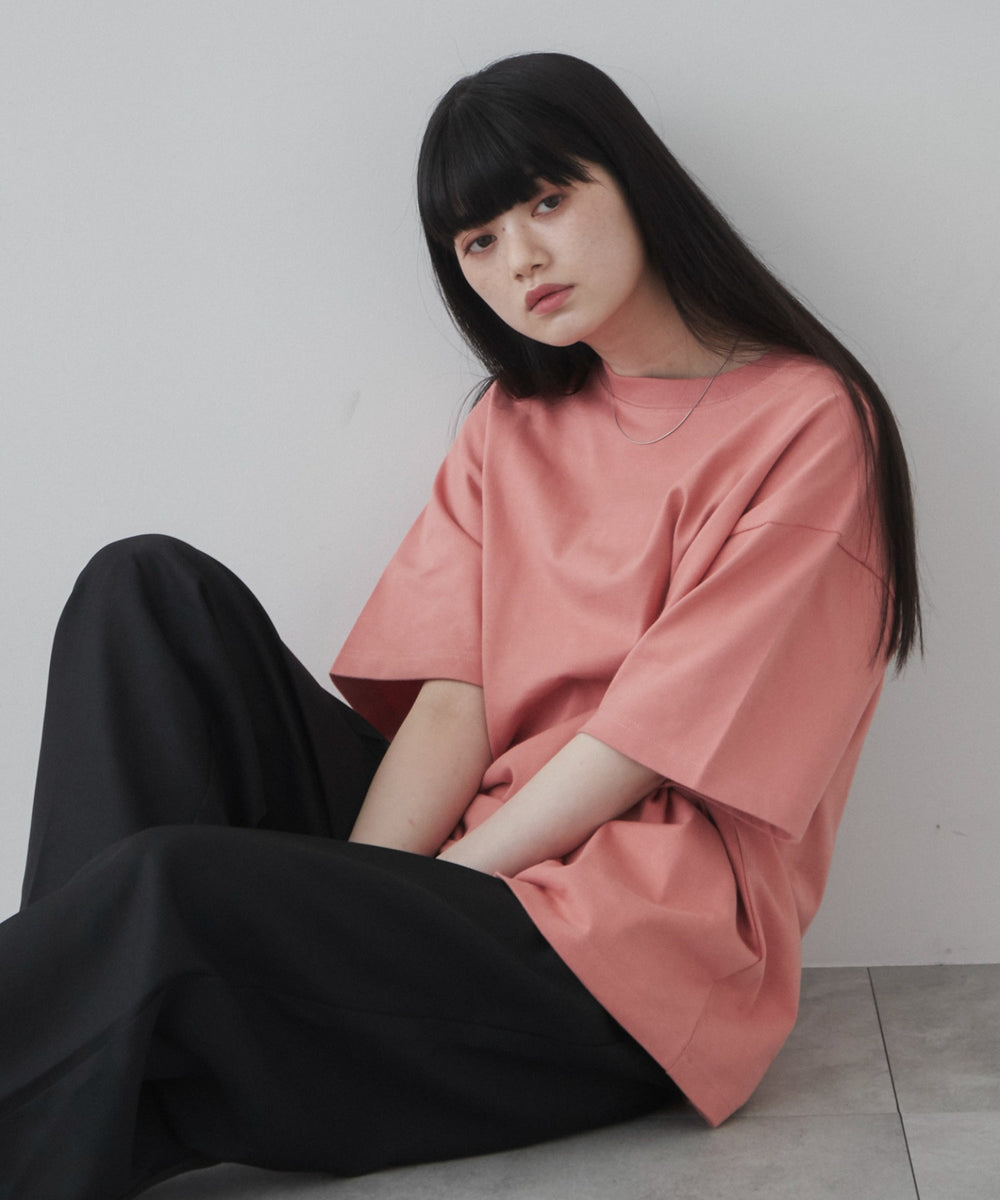 Lピンク モデル：165cm M着用