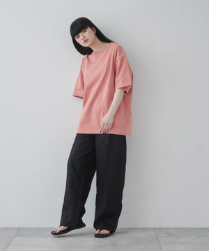 Lピンク モデル：165cm M着用