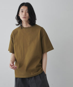 カーキ モデル：181cm L着用