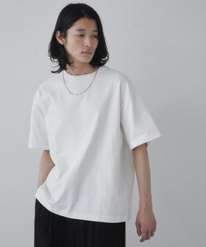 ホワイト モデル：181cm L着用