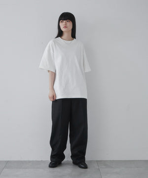 ホワイト モデル：165cm M着用