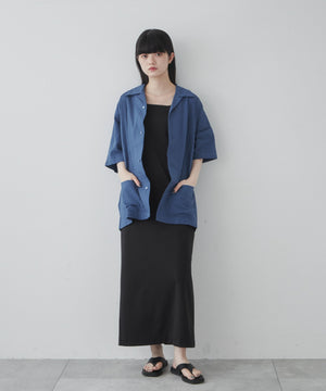 ブルー モデル：165cm M着用