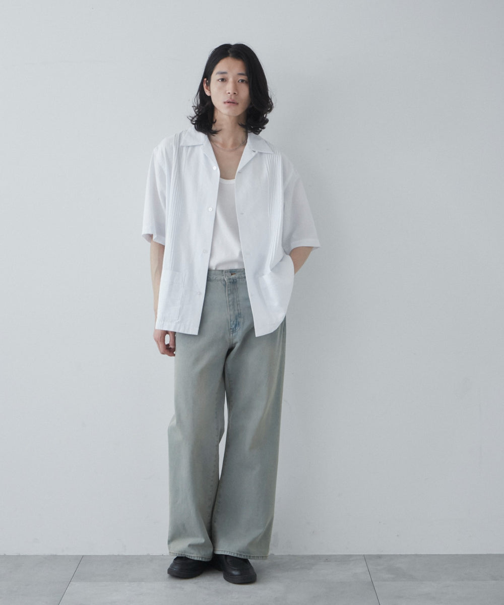 ホワイト モデル：181cm L着用