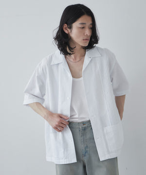 ホワイト モデル：181cm L着用