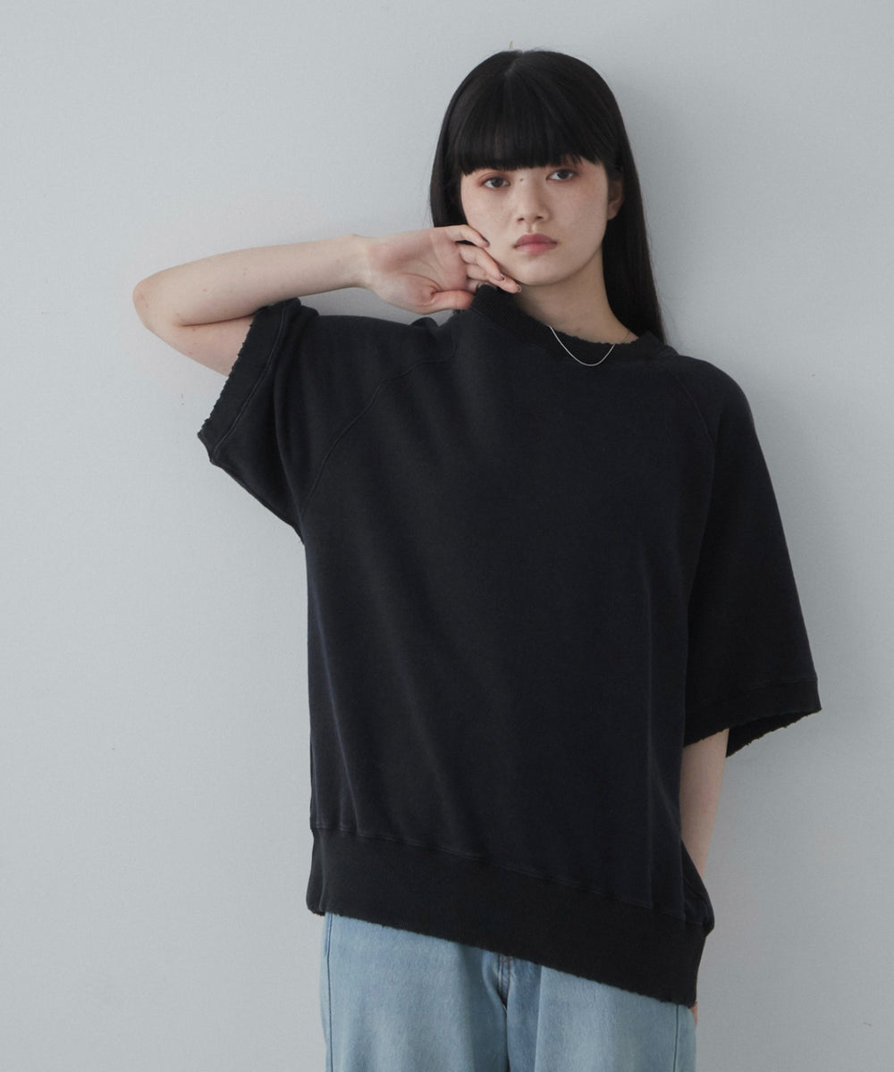 ブラック モデル：165cm M着用