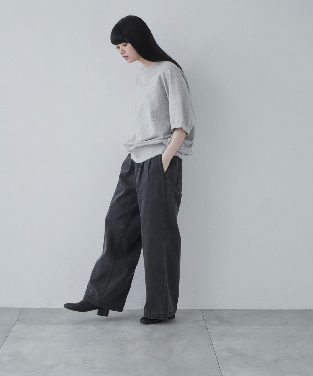 杢グレー モデル：165cm M着用