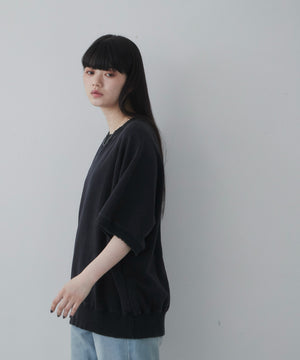 ブラック モデル：165cm M着用