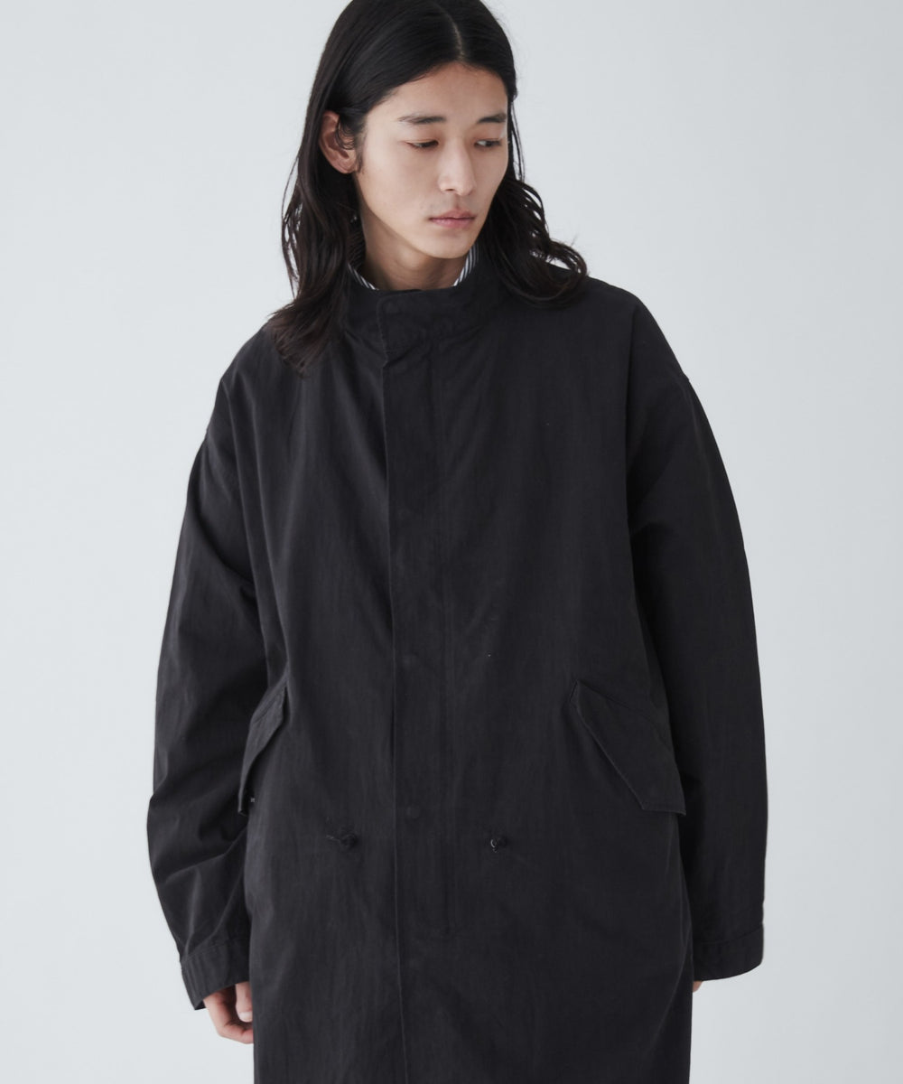 ブラック モデル：181cm L着用