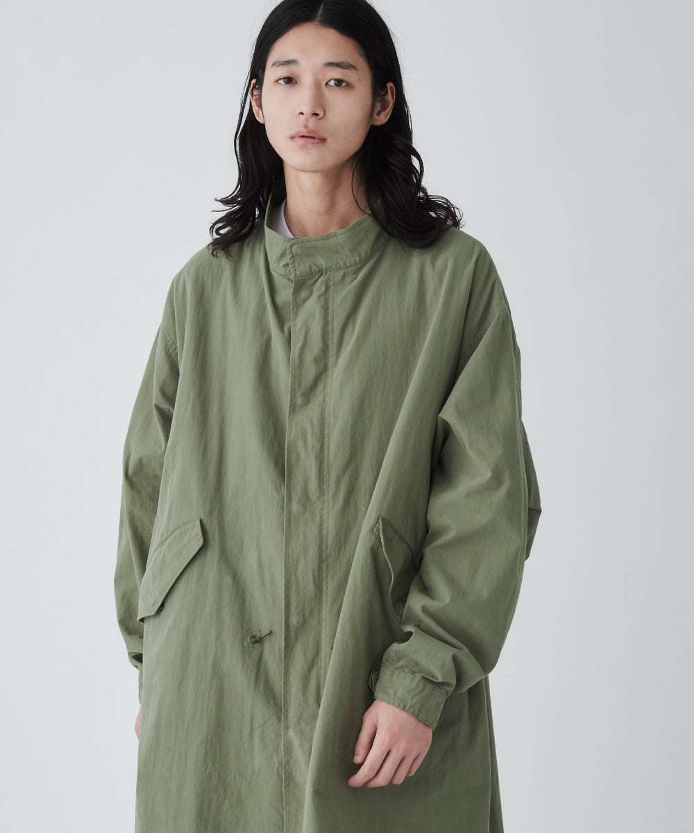 カーキ モデル：181cm L着用