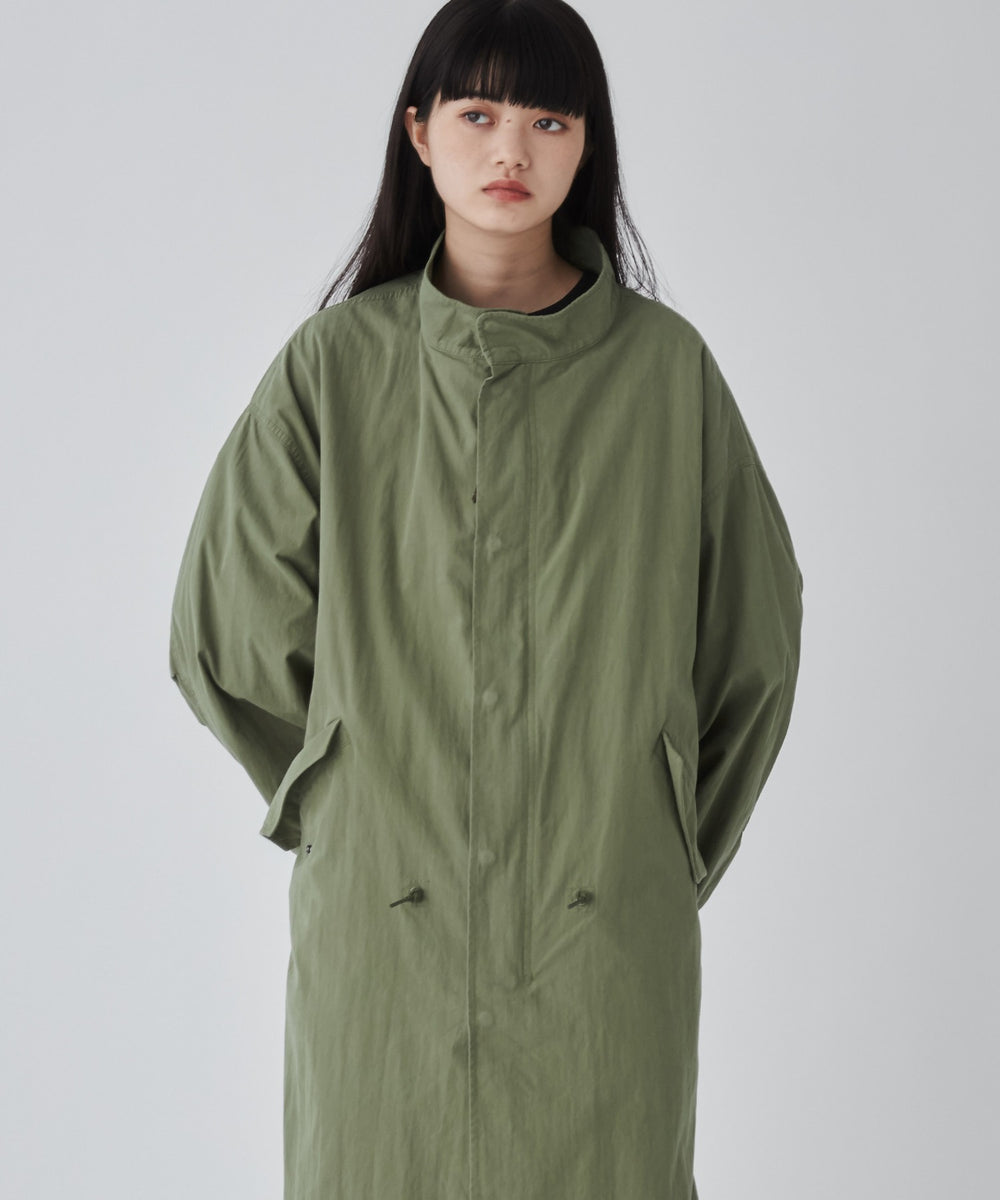 カーキ モデル：165cm M着用