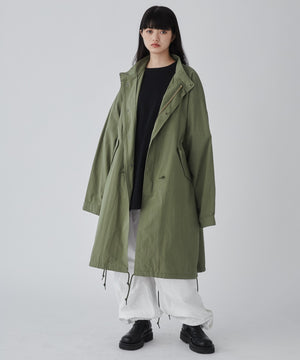 カーキ モデル：165cm M着用