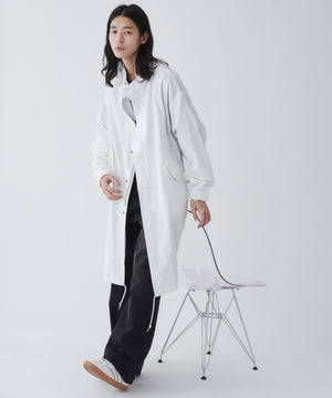 ホワイト モデル：181cm L着用