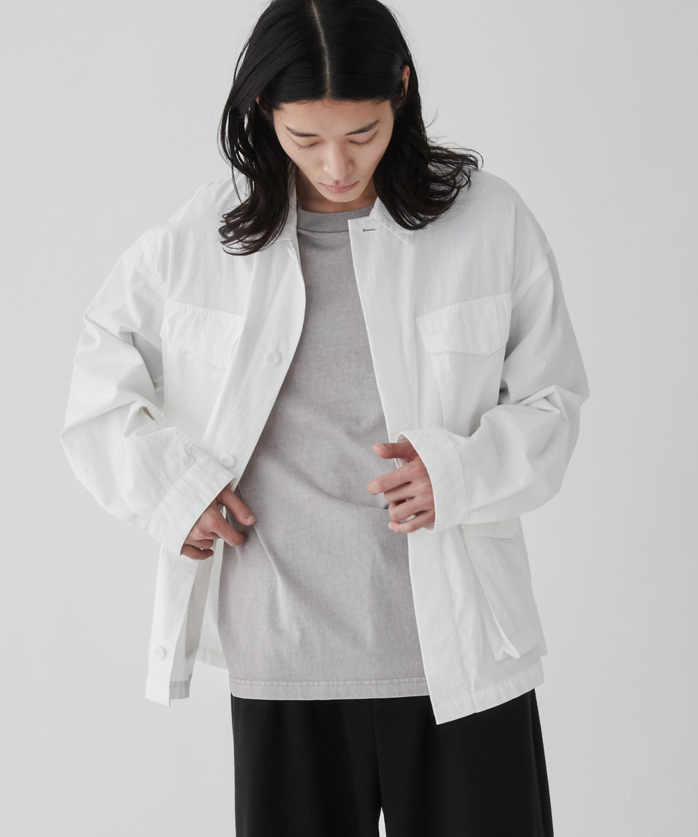 ホワイト モデル：181cm L着用