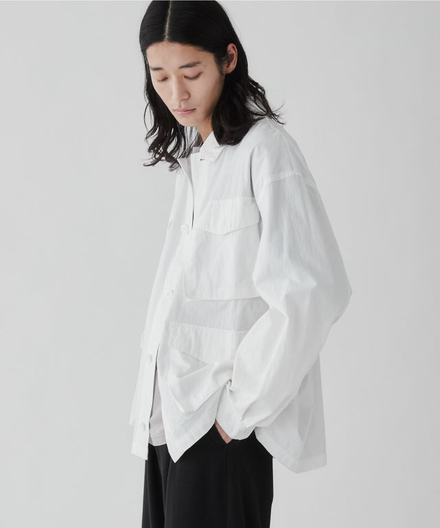 ホワイト モデル：181cm L着用