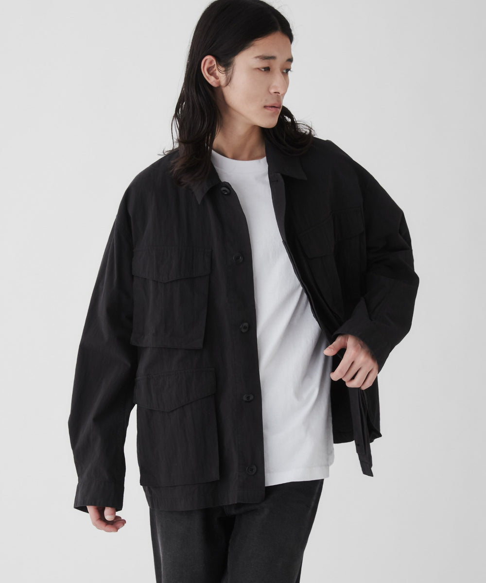 ブラック モデル：181cm L着用