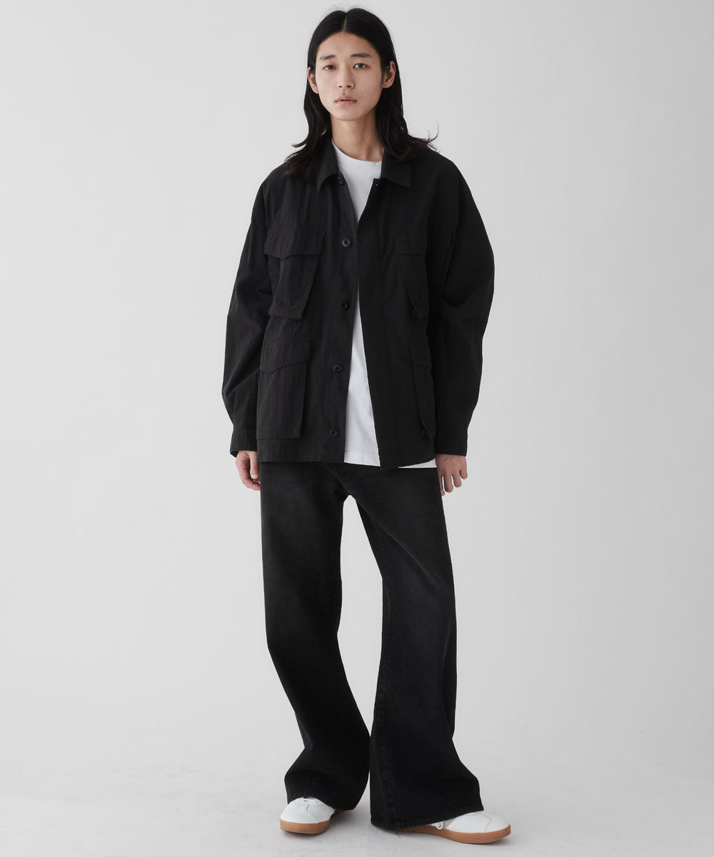 ブラック モデル：181cm L着用