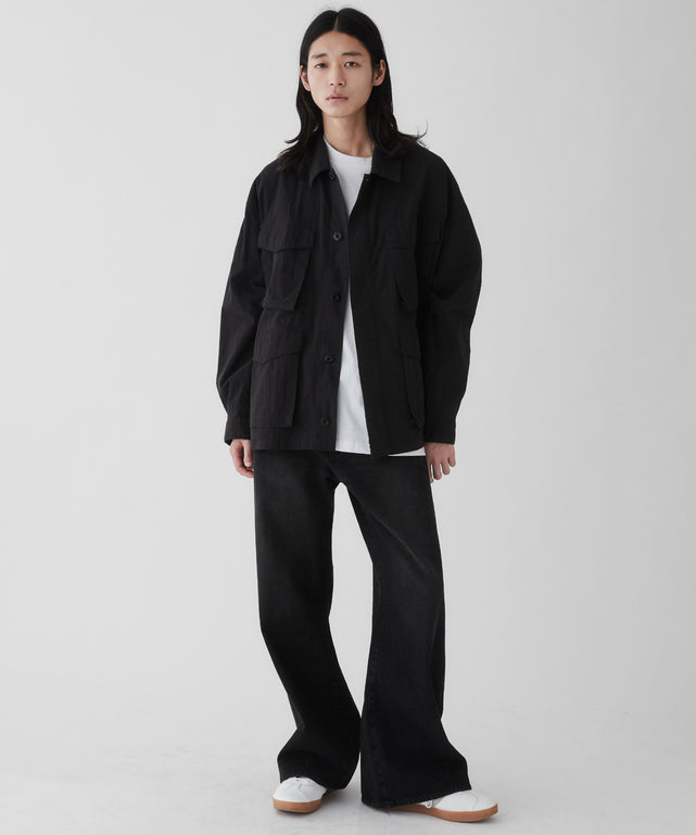 ブラック モデル：181cm L着用