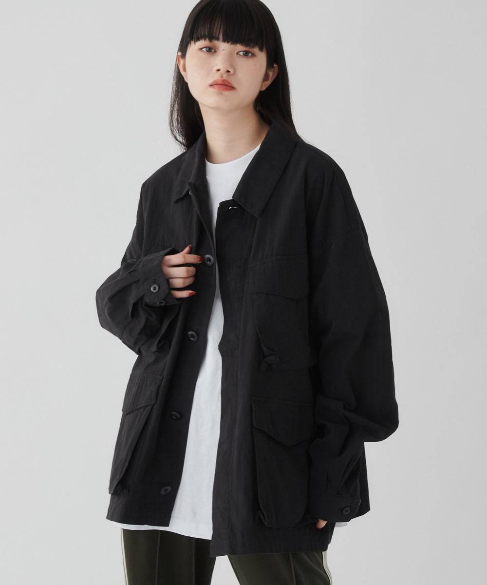 ブラック モデル：165cm M着用