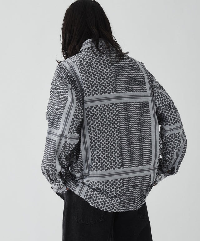 柄1 モデル：181cm L着用