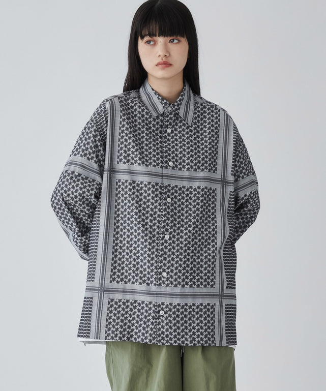 柄1 モデル：165cm M着用 