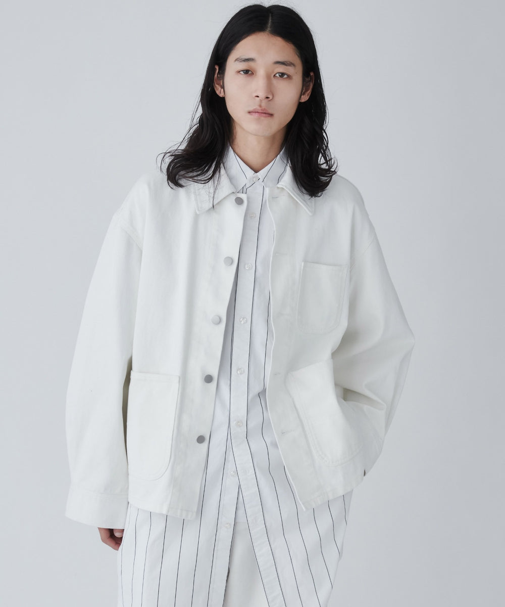 ホワイト モデル：181cm L着用