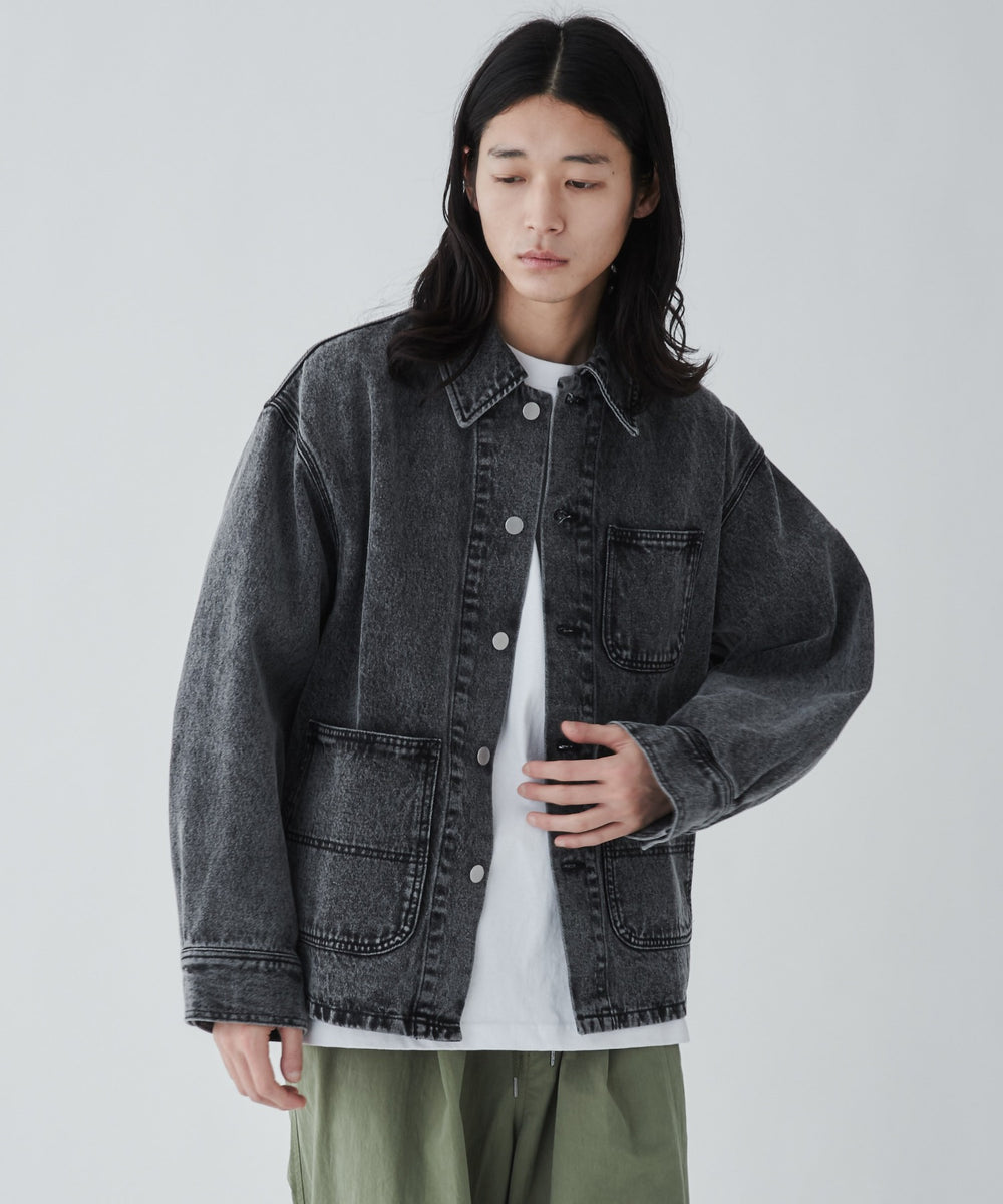 ブラック モデル：181cm L着用