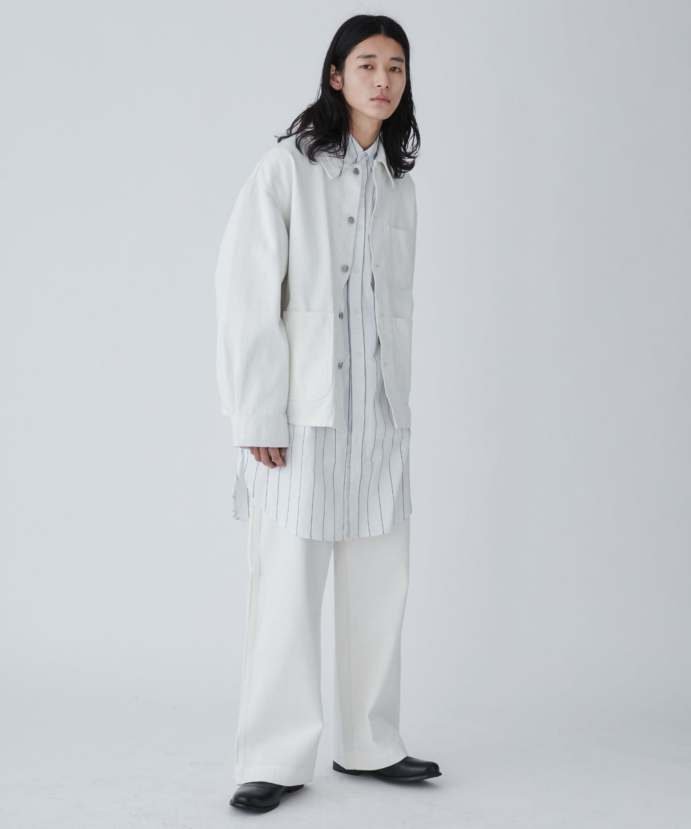 ホワイト モデル：181cm L着用