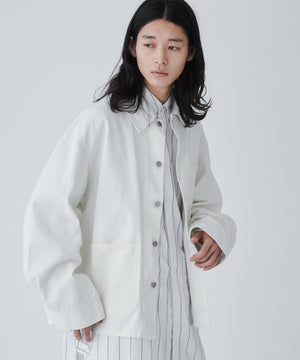 ホワイト モデル：181cm L着用