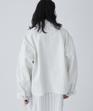 ホワイト モデル：181cm L着用