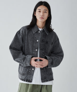 ブラック モデル：181cm L着用