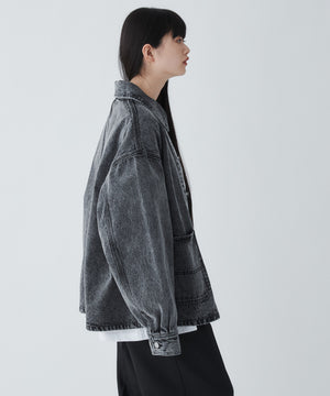 ブラック モデル：165cm M着用 