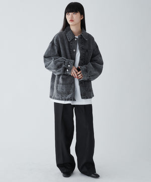 ブラック モデル：165cm M着用 