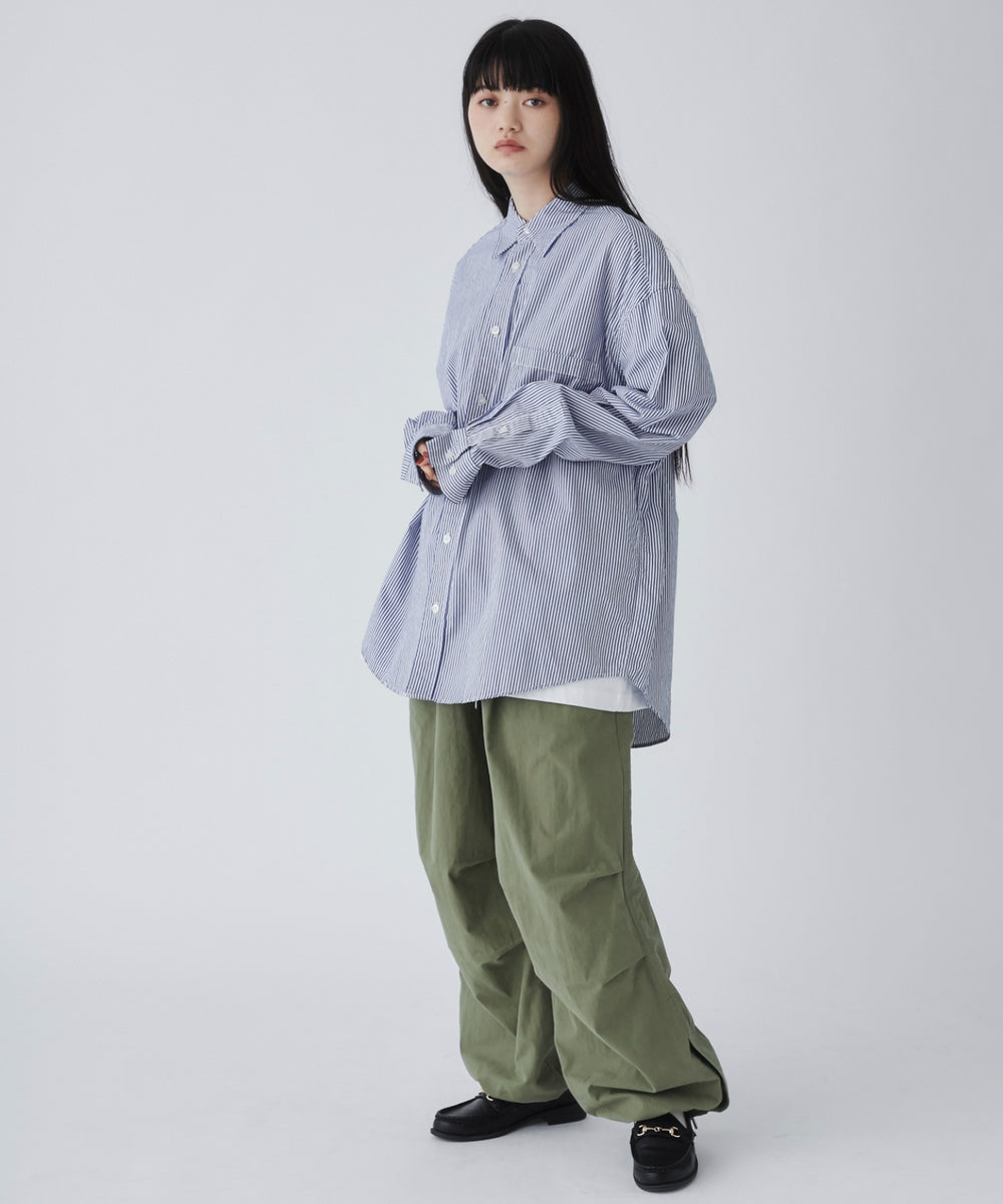 カーキ モデル：165cm M着用