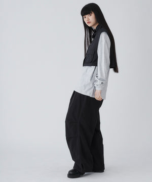 ブラック モデル：165cm M着用