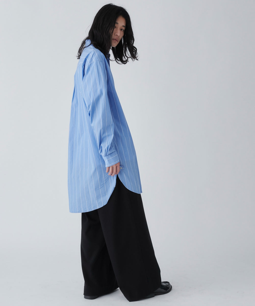 ブルー系ストライプ モデル：181cm L着用