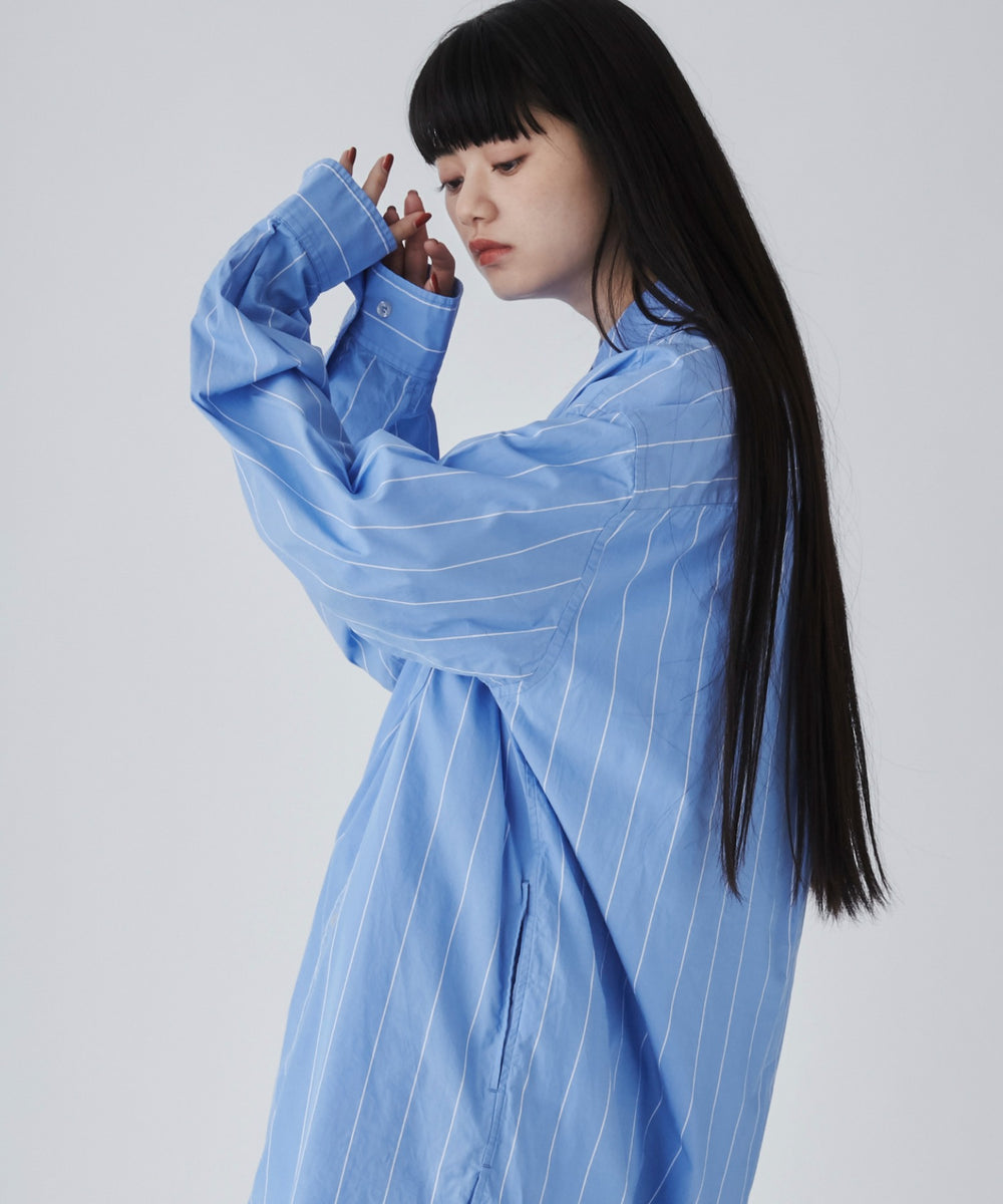 ブルー系ストライプ モデル：165cm M着用