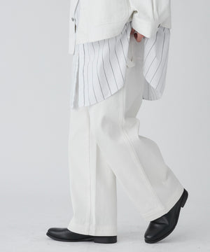 ホワイト モデル：181cm L着用